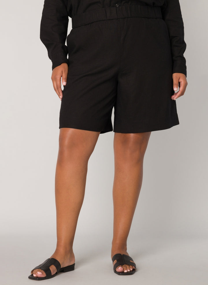 Tijdloze Linnen Short Met Elastische Taille