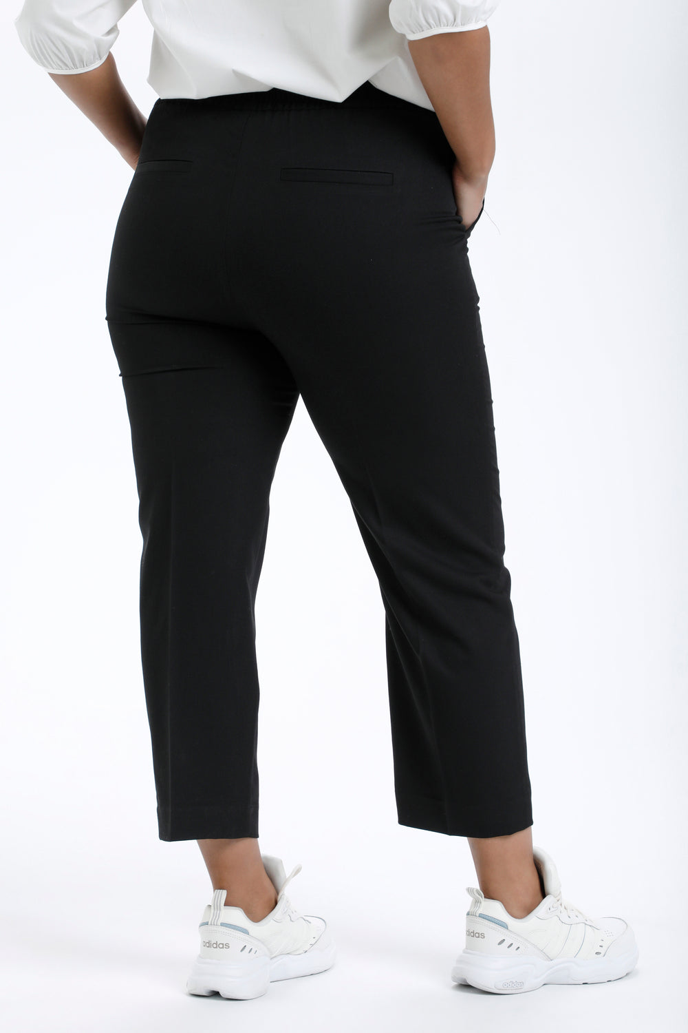 Zwarte Cropped Broek Met Rechte Pijp