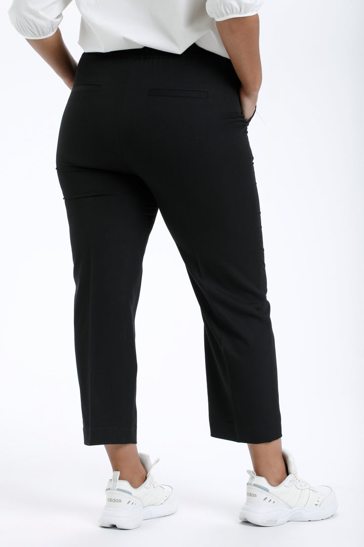 Zwarte Cropped Broek Met Rechte Pijp