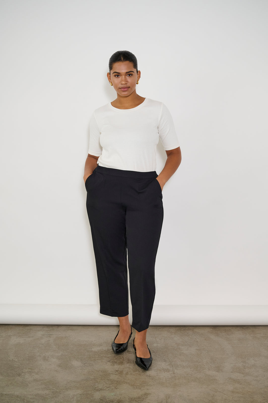 Zwarte Cropped Broek Met Rechte Pijp