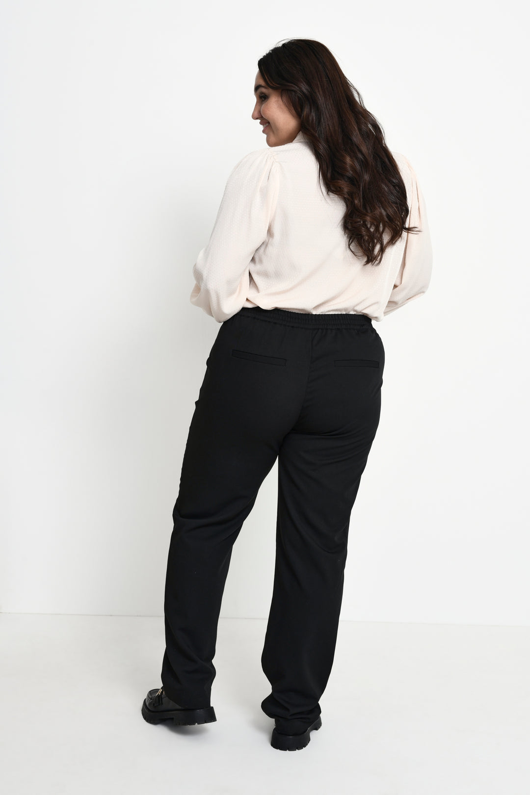 Zwarte Broek Met Elastische Taille En Steekzakken
