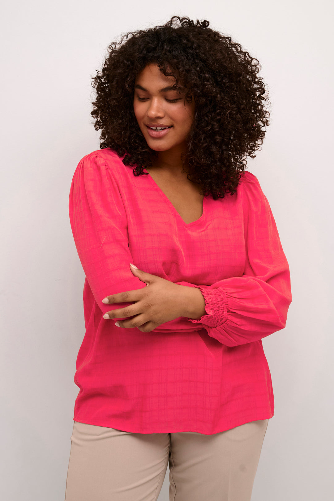tijdloze hot pink blouse - kaffe curve - - grote maten - dameskleding - kledingwinkel - herent - leuven