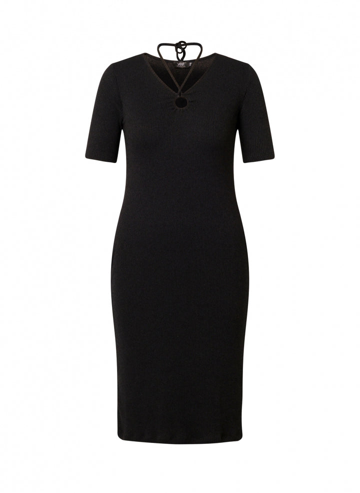 black fitted dress in soft rib 