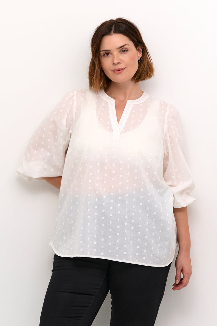 Luchtige Katoenen Blouse Met Hartvormige Details | Grote Maten Mode bij Axent