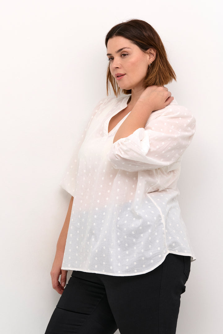 Luchtige Katoenen Blouse Met Hartvormige Details | Grote Maten Mode bij Axent