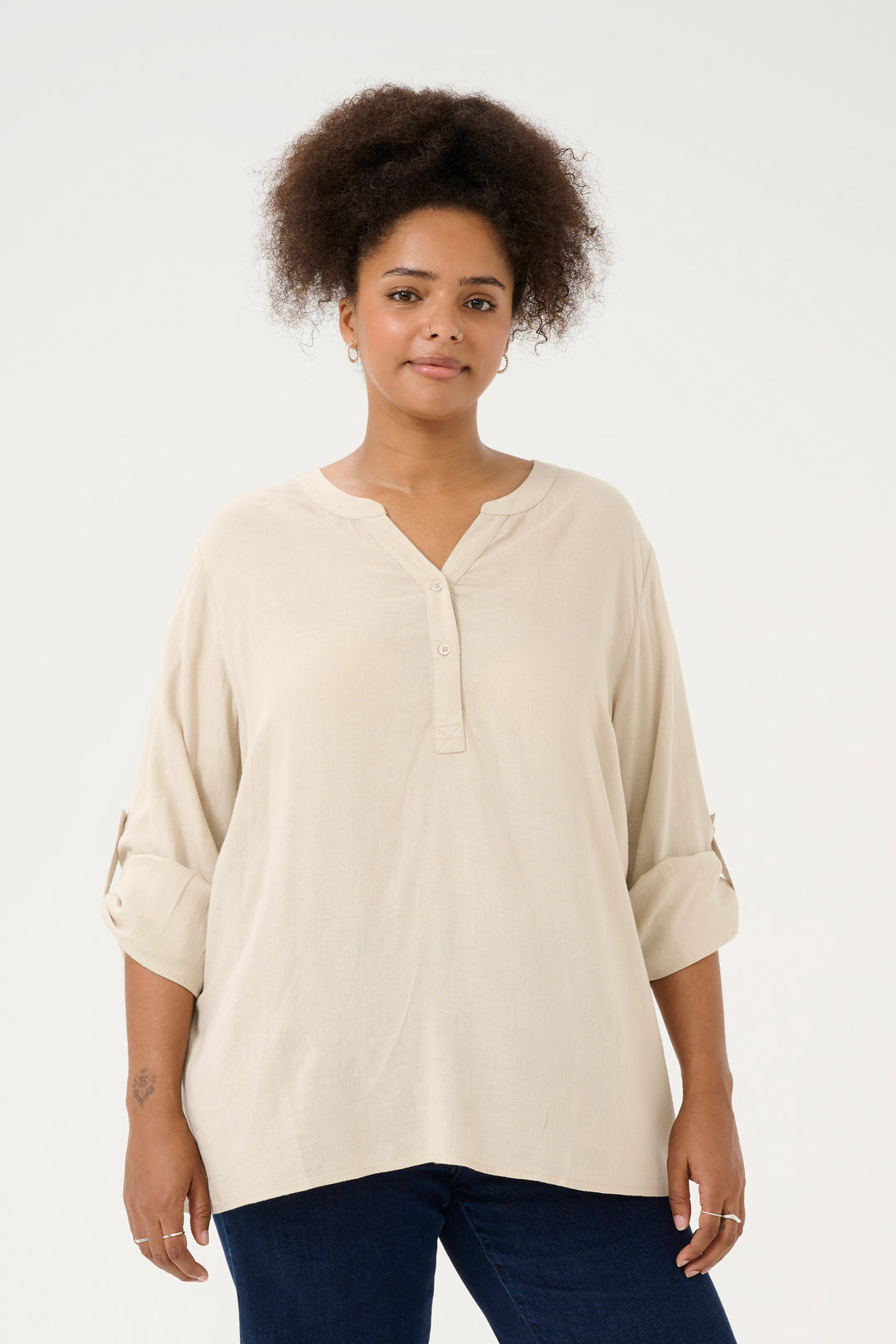 Luchtige Blouse Met Opstroopbare Mouwen | Grote Maten Mode bij Axent