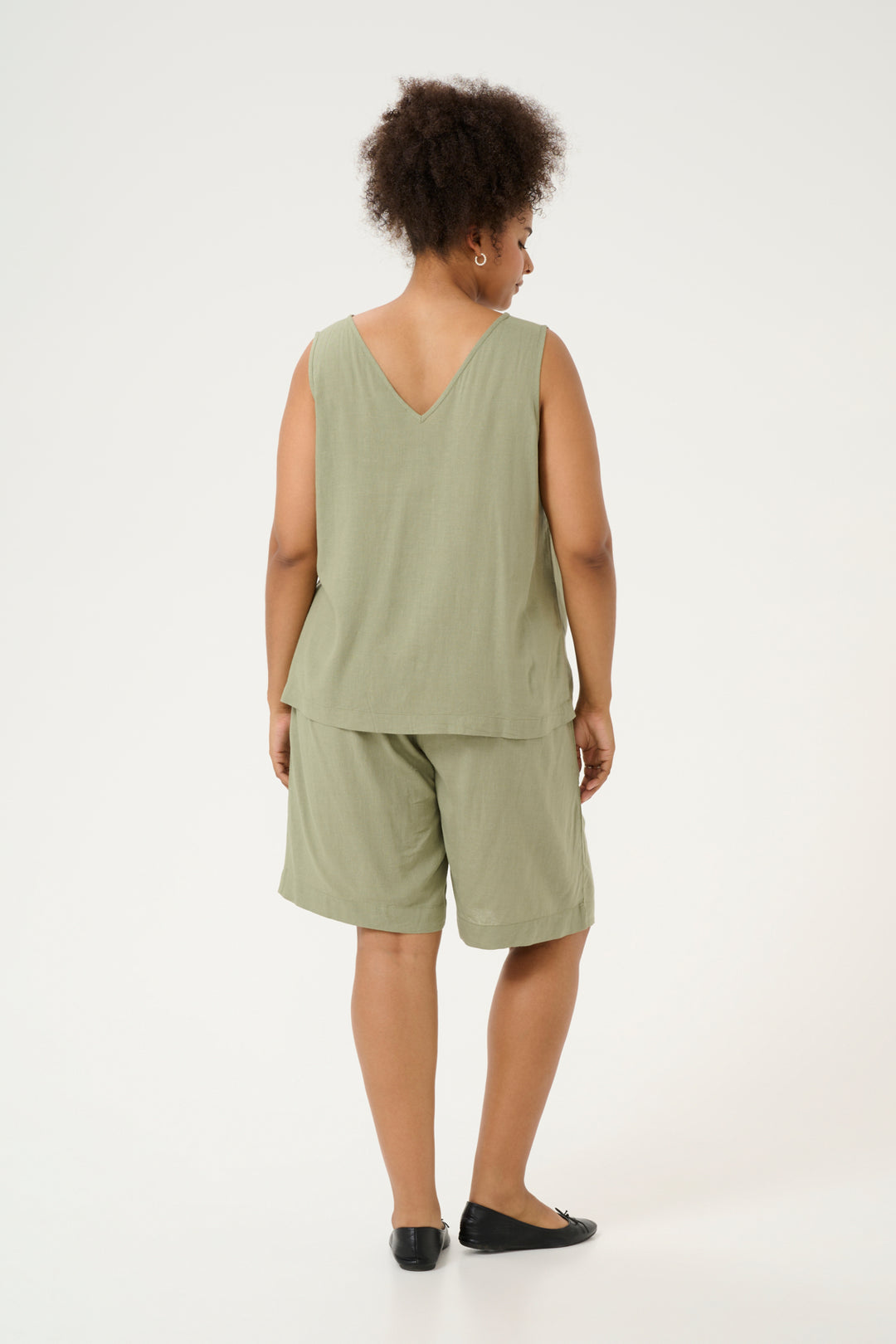 luchtige linnen viscose top in oil green