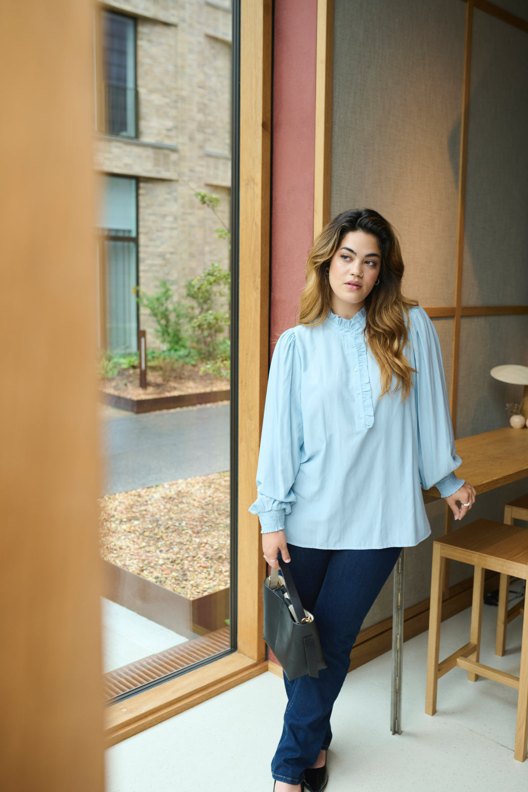 romantische blouse in celestial blue