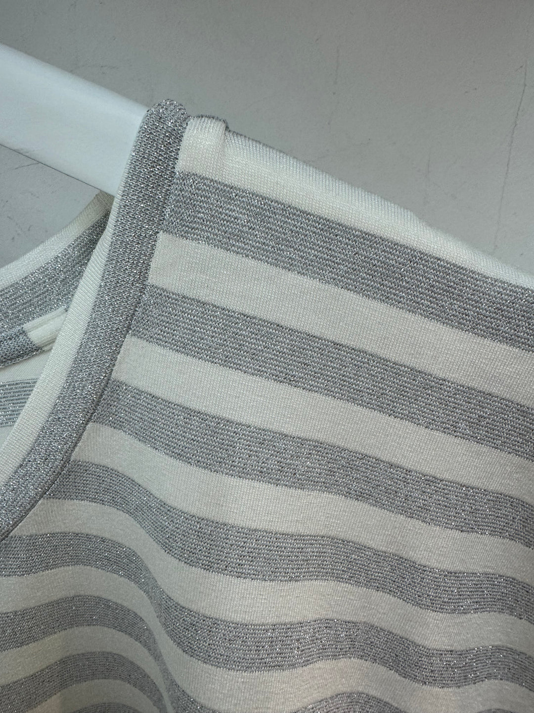 Gestreepte T-shirt Met Glansdraad In Zilver