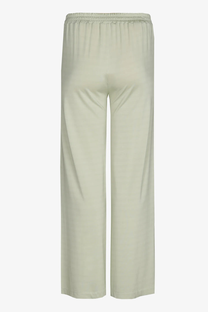 Zachte Broek Met Rechte Pijpen