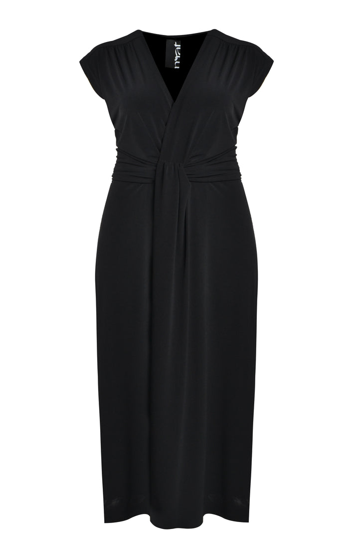 Schwarzes Maxikleid mit Knopfdetail