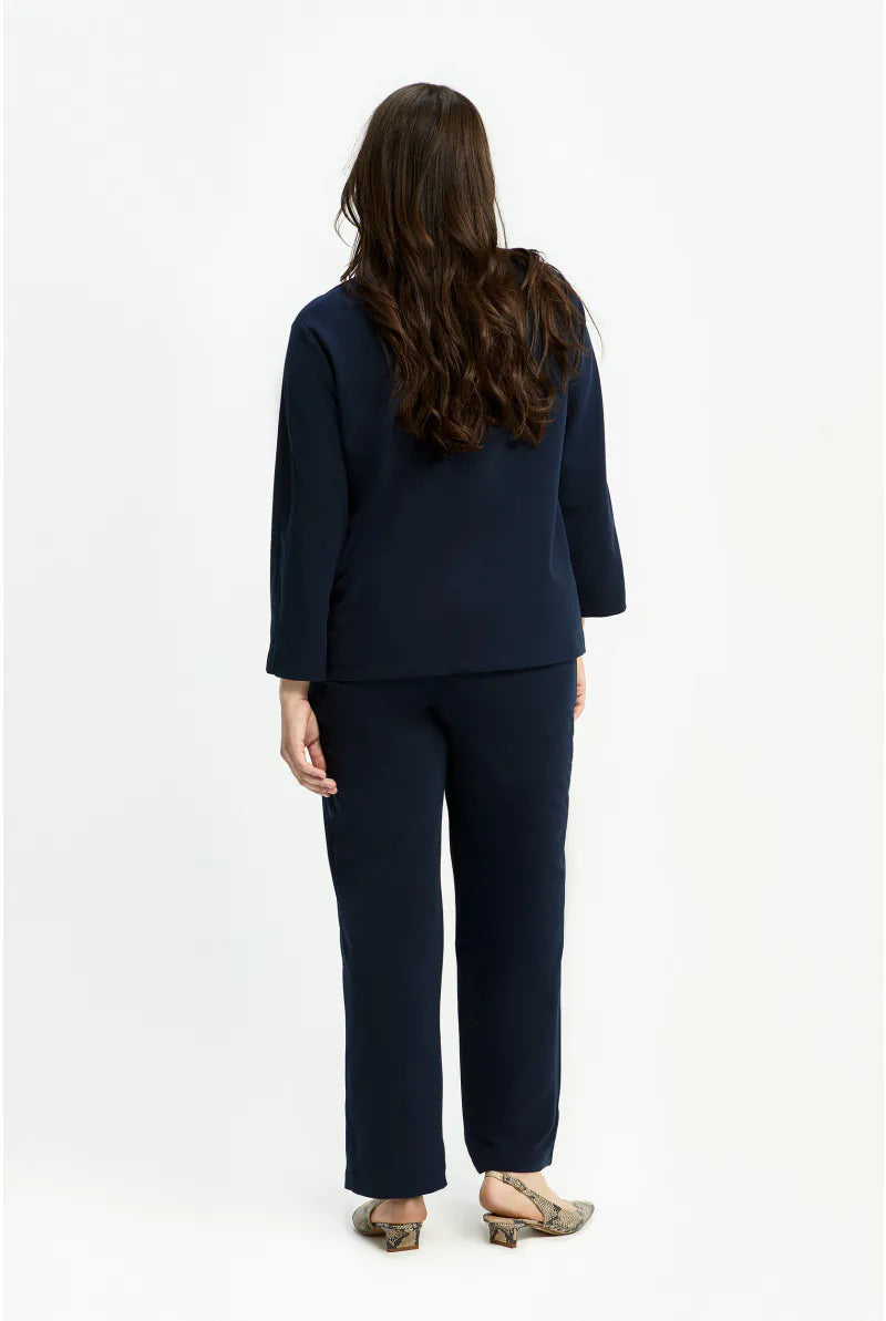 Navy Blouse met V-hals