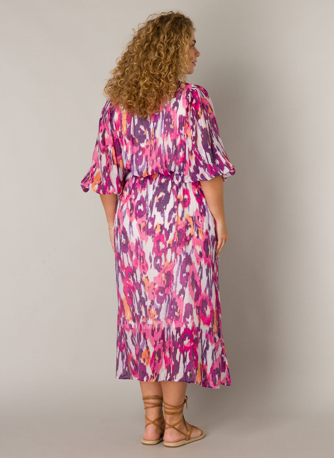 Vrolijke midi-jurk met print
