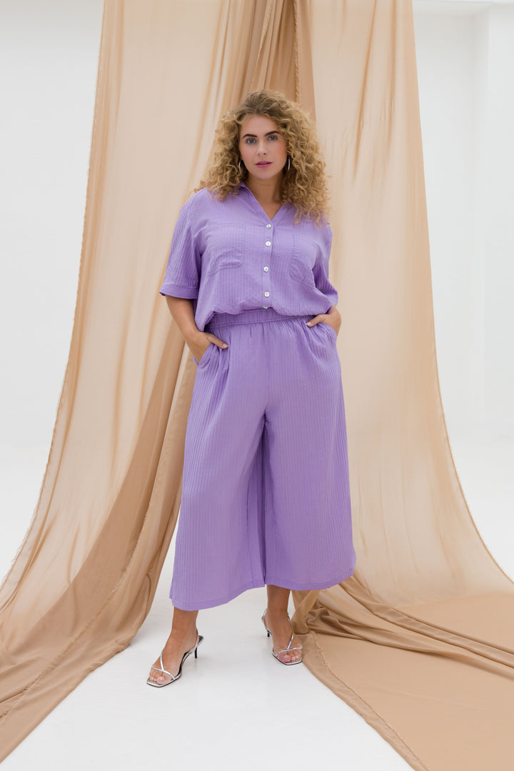 Stylische Bluse in Flieder