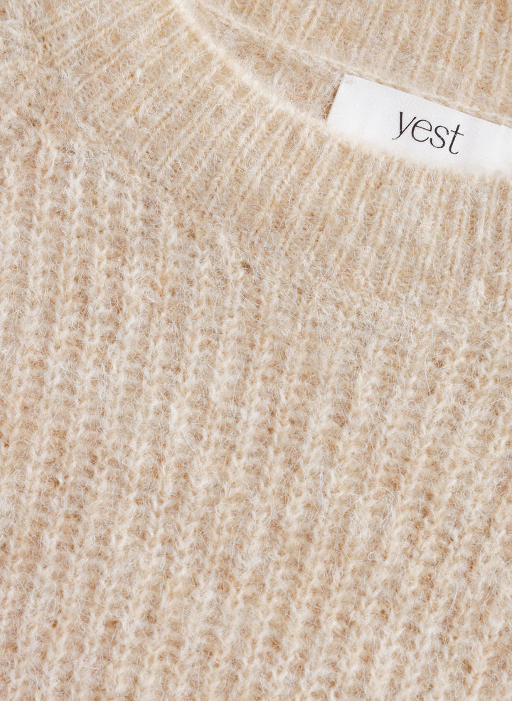 Zachte Beige Knitwear
