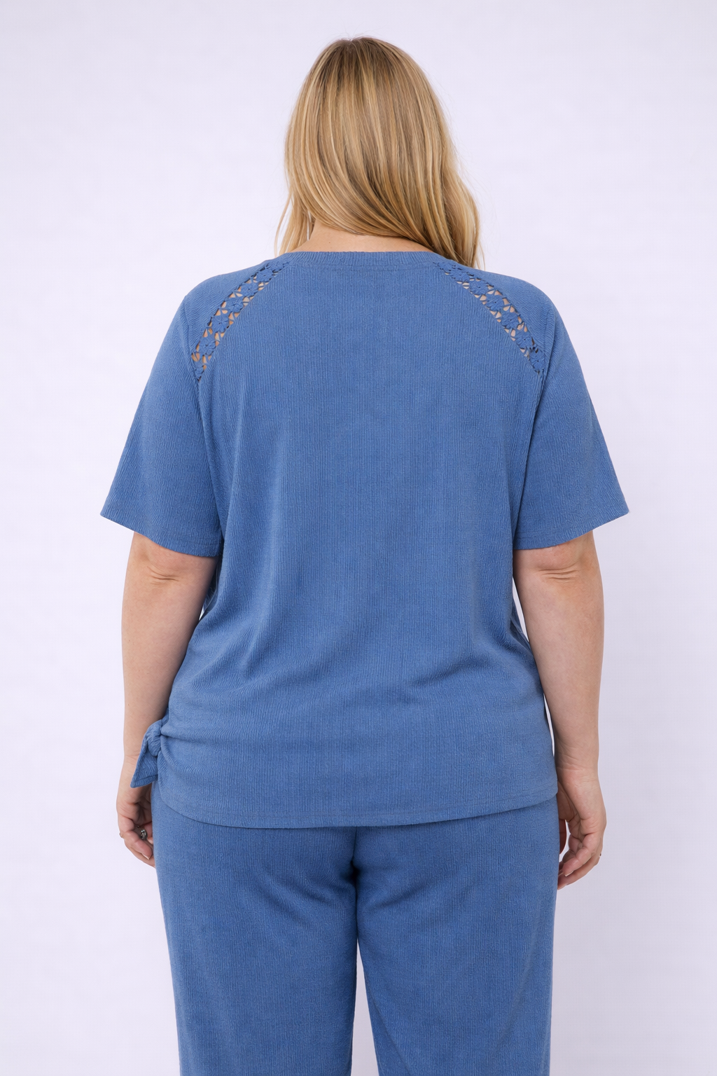 Blauwe Top Met Kantdetail