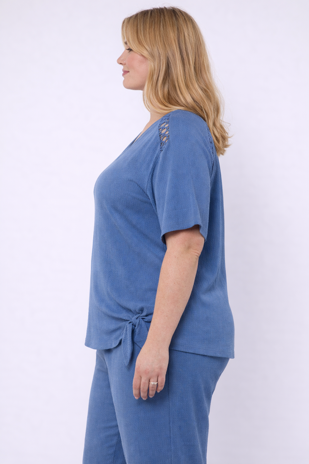 Blauwe Top Met Kantdetail