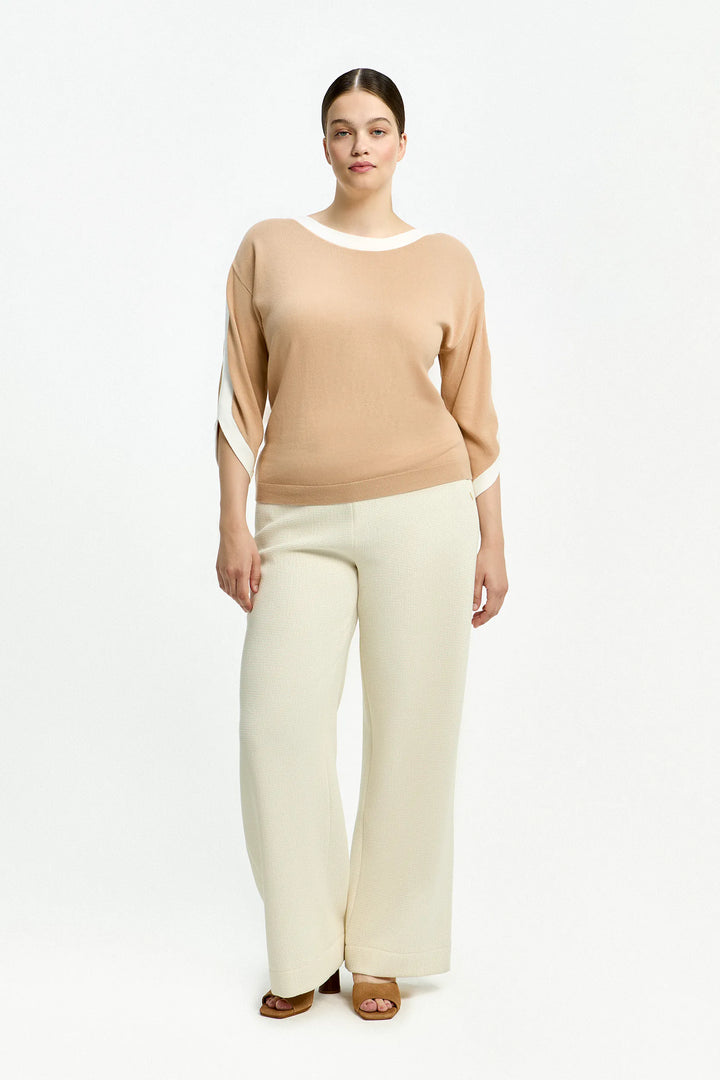 Broek in structuur stof