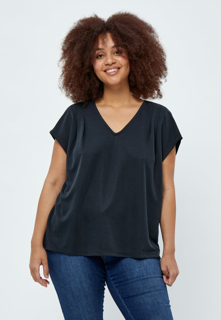 black t-shirt with cap sleeves