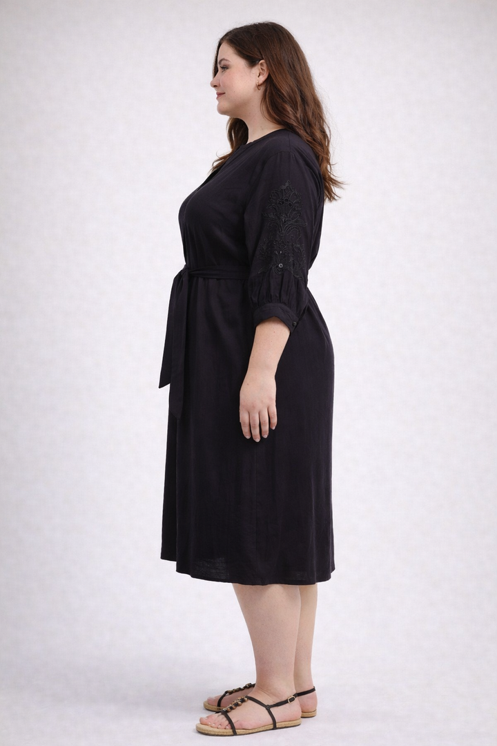 Zwarte Jurk Met Ceintuur