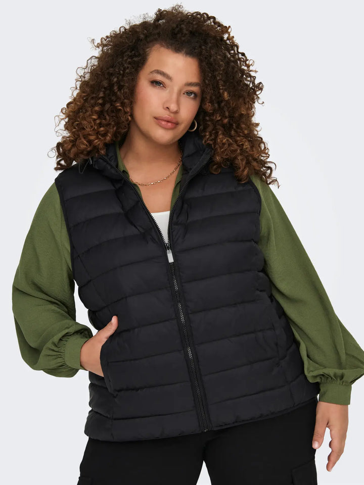 Zwarte Gewatteerde Gilet Met Kap