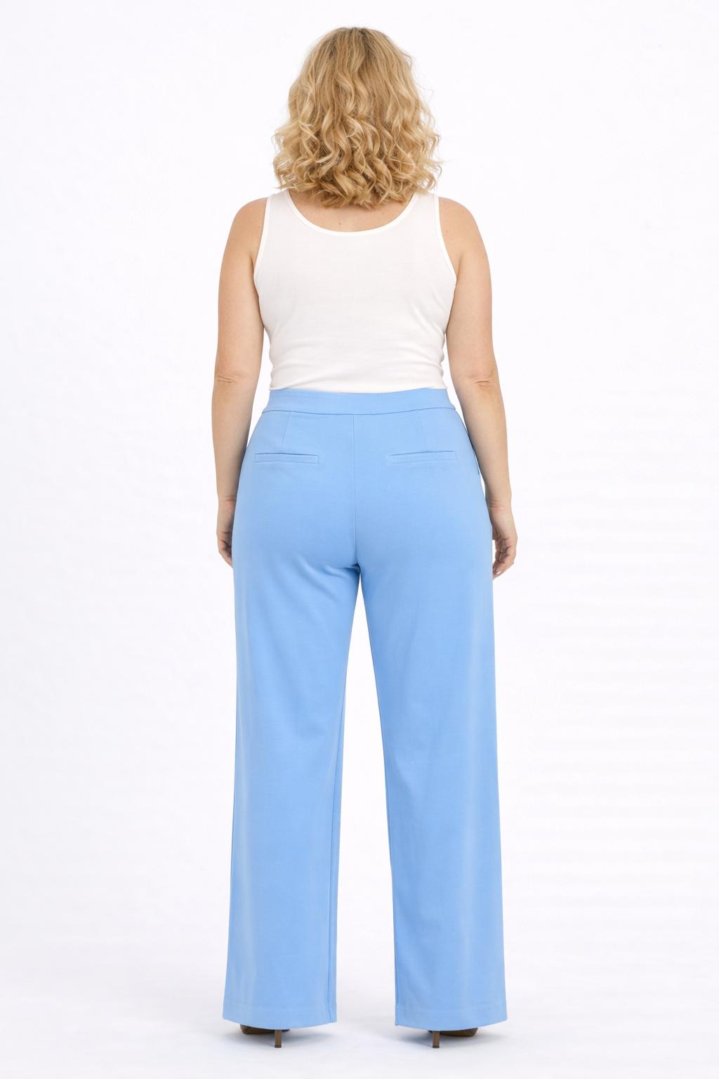 Lichtblauwe broek met rechte pijp
