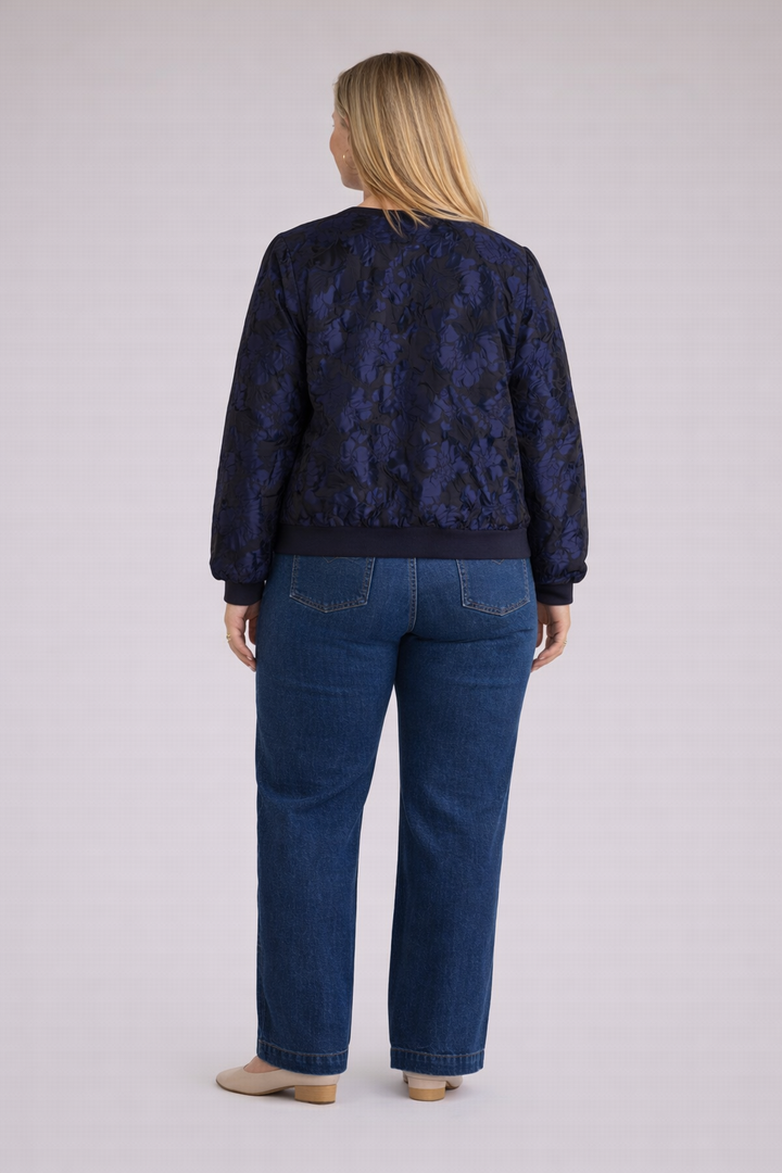 Chic bomberjack met bloemen