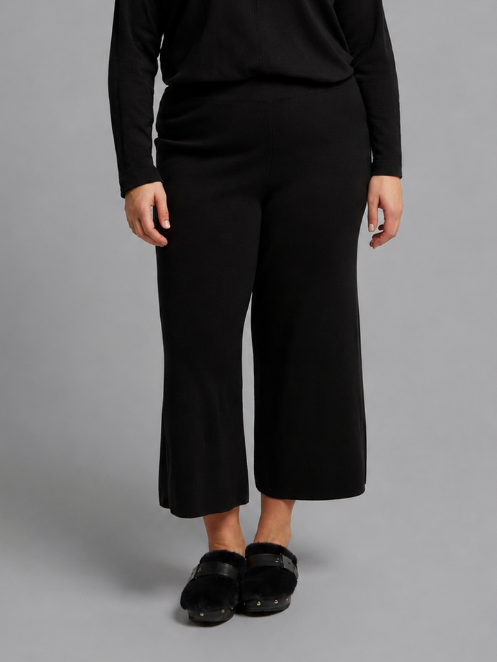 zwarte gebreide broek