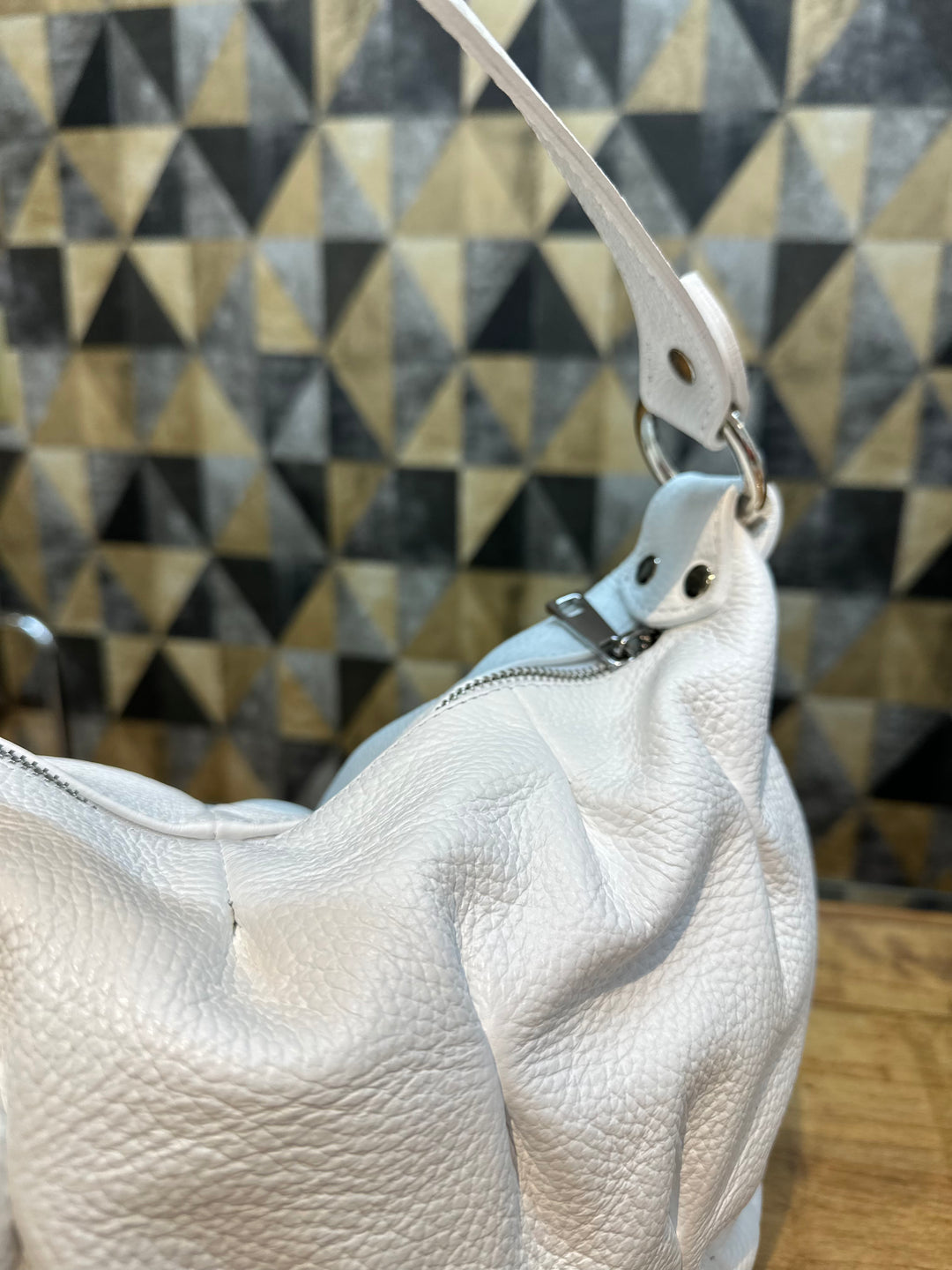 witte handtas van leder-axent-witte handtas van leder